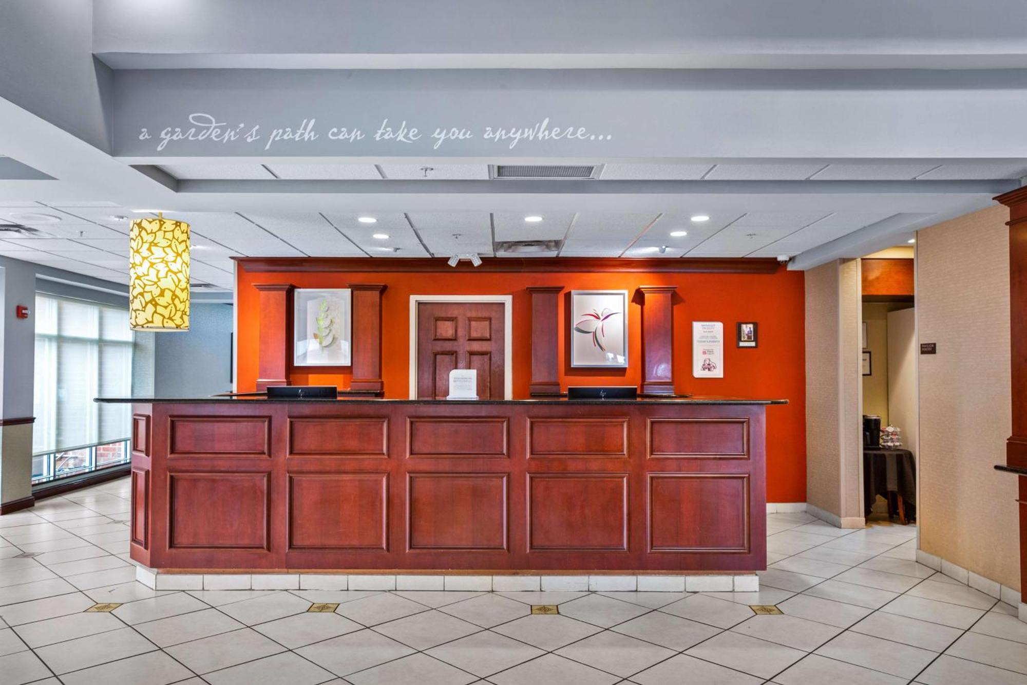 Hilton Garden Inn Starkville Exterior foto