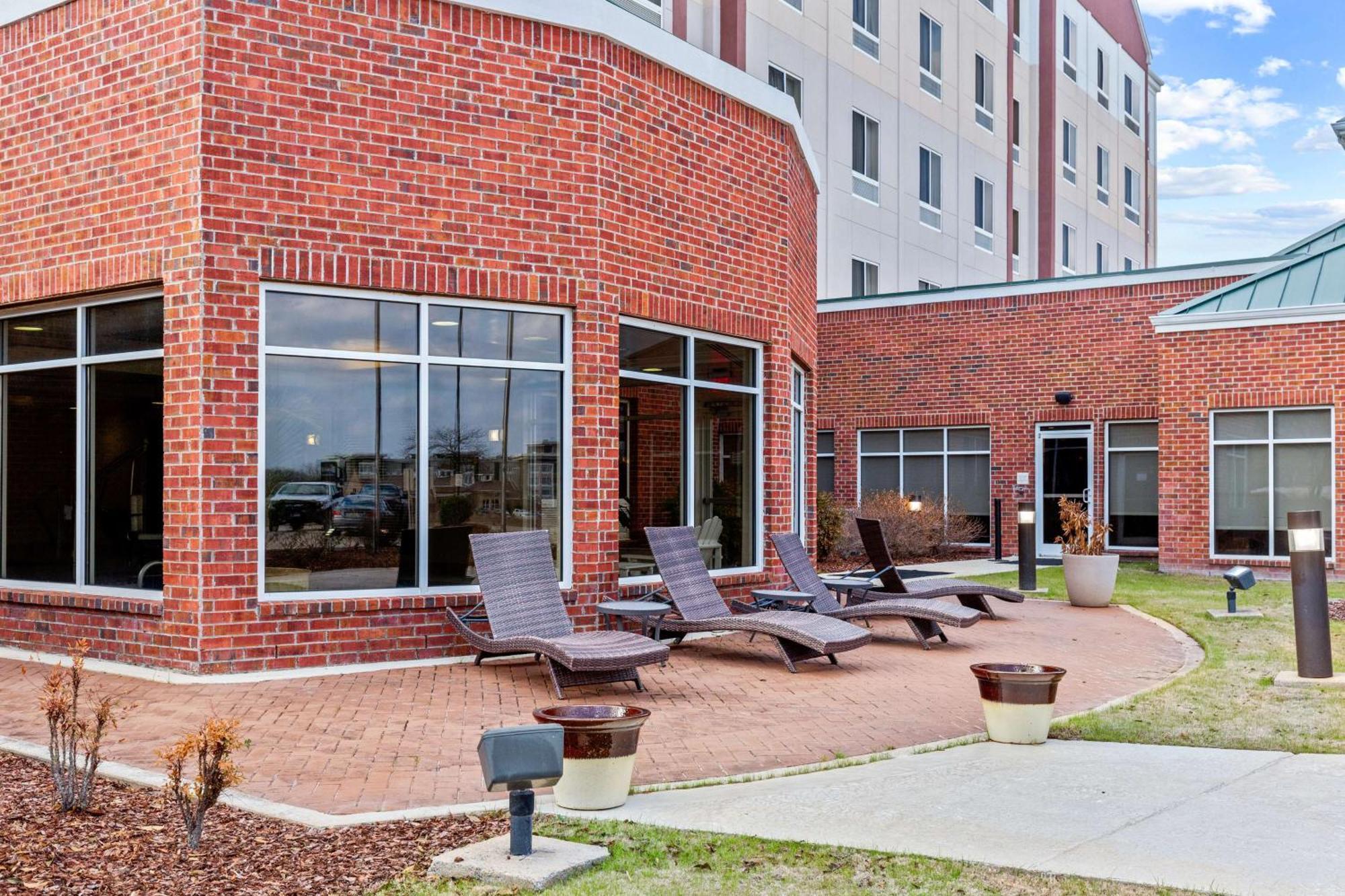 Hilton Garden Inn Starkville Exterior foto